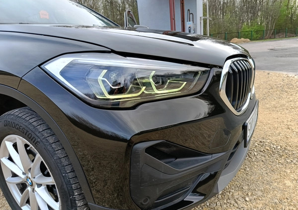 BMW X1 cena 110700 przebieg: 43000, rok produkcji 2020 z Myszków małe 466